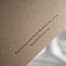 Load image into Gallery viewer, Old Bookstore notebook - Gift box.